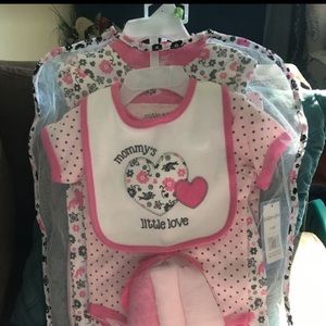3-6 month Baby girl set